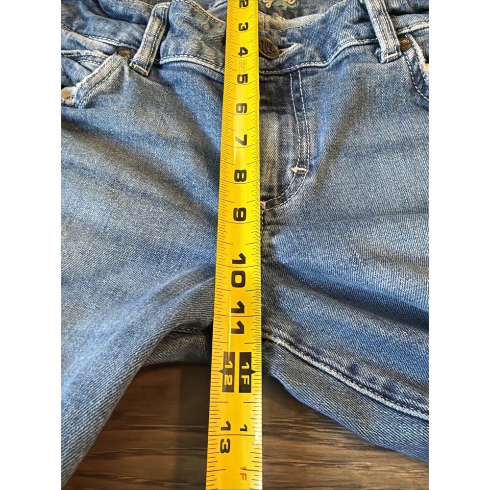 Vintage Y2K Wrangler Flare Jeans Women Sz 30x34 Light Wash Distressed Thrash Hem - Picture 7 of 12